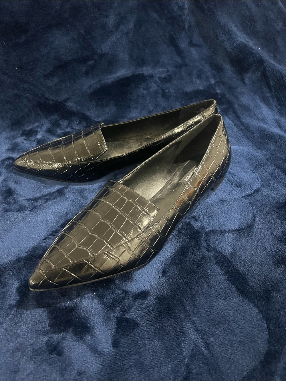 Nine West Croc-Embossed Pointed Toe Loafers in Black